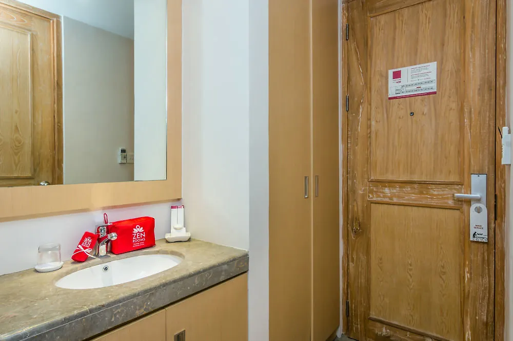 Zenrooms Seminyak Cendrawasih 3*, סמיניאק
