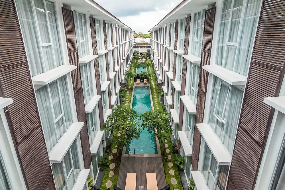 מלון Zenrooms Seminyak Cendrawasih