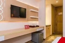 Zenrooms Seminyak Cendrawasih 3*,